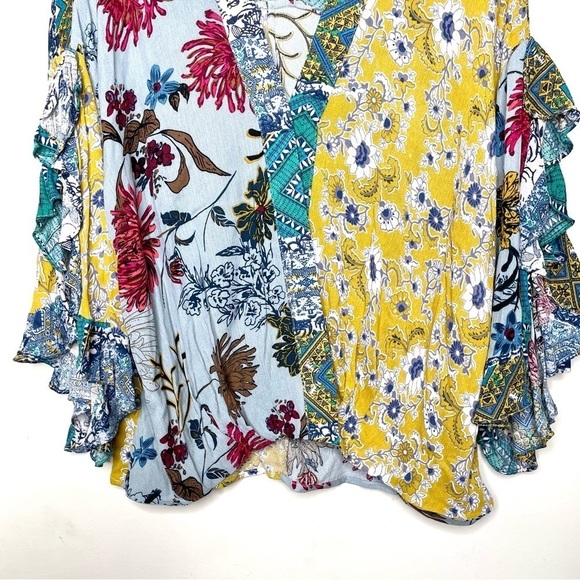 Umgee Floral Print Sage Mixed Patchwork Boho Top - Picture 7 of 16